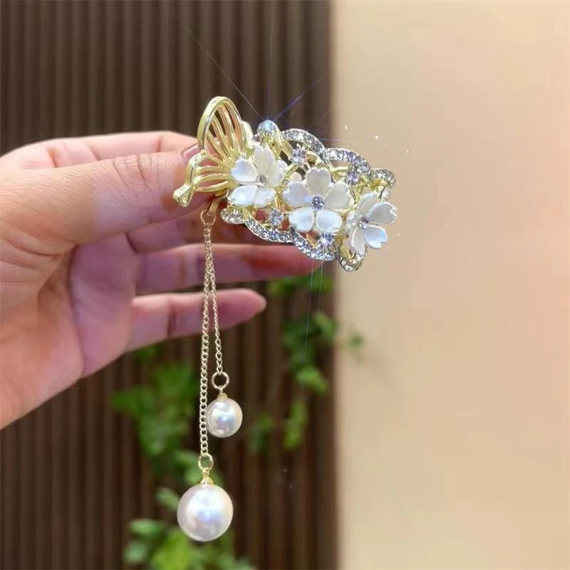 水钻花朵流苏高马尾抓夹女固定神器后脑勺珠吊坠高级感头饰A030