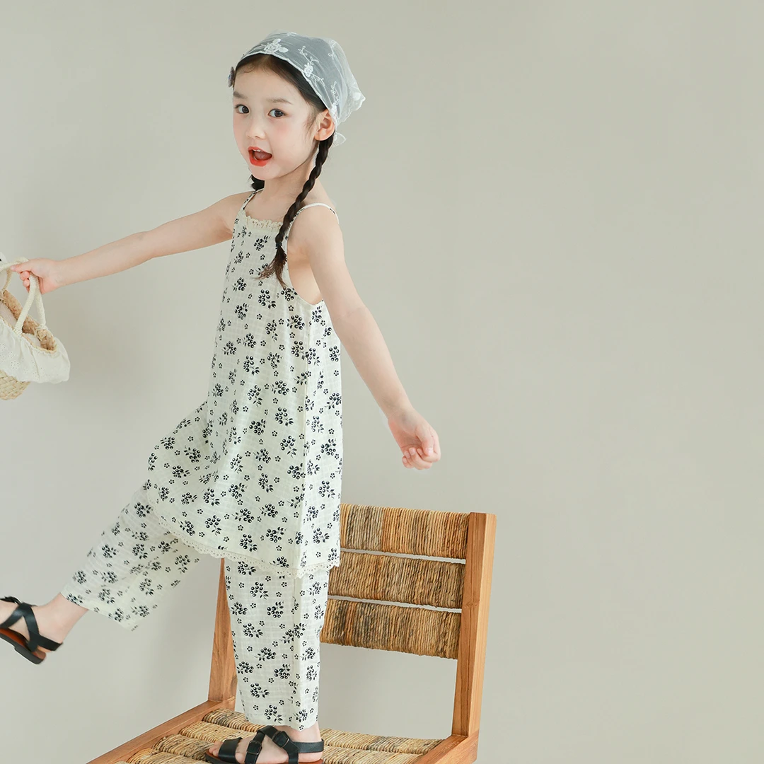 utouto大耳象女童碎花吊带裙+碎花休闲裤2024夏季新2403917