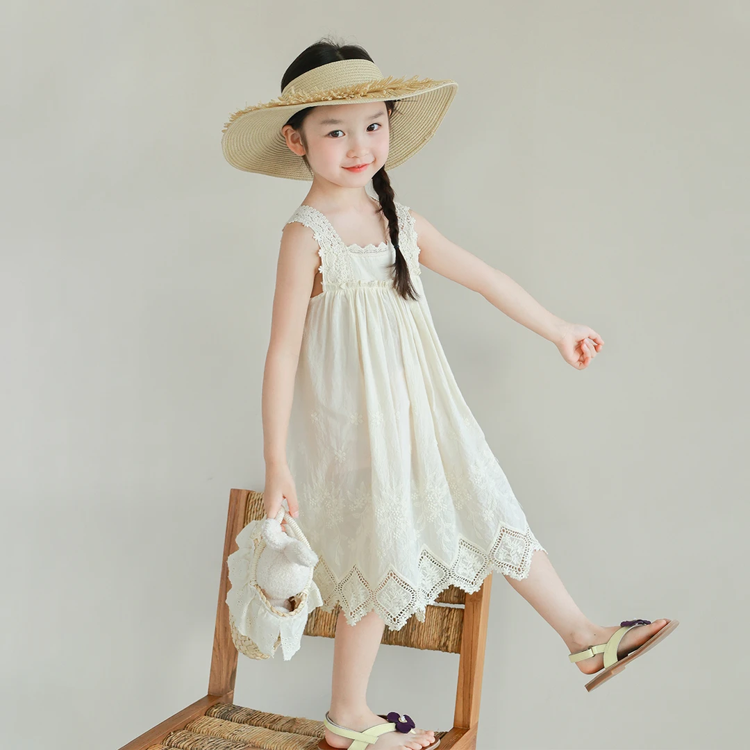 utouto大耳象女童蕾丝宽肩吊带连衣裙2024夏季新款2403570