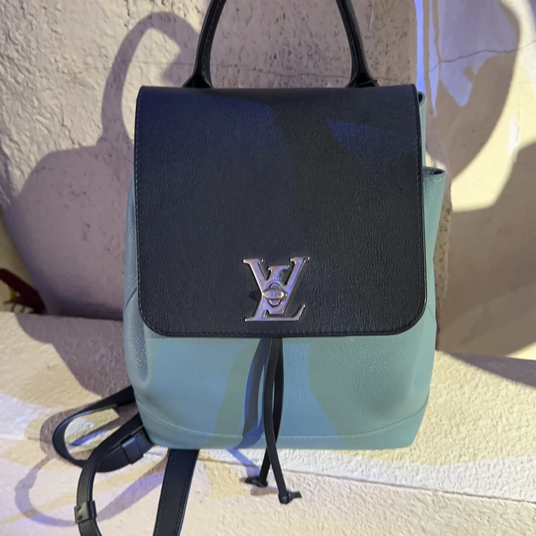95新 LouisVuitton/路易威登 /KIKI/单肩包/10576108