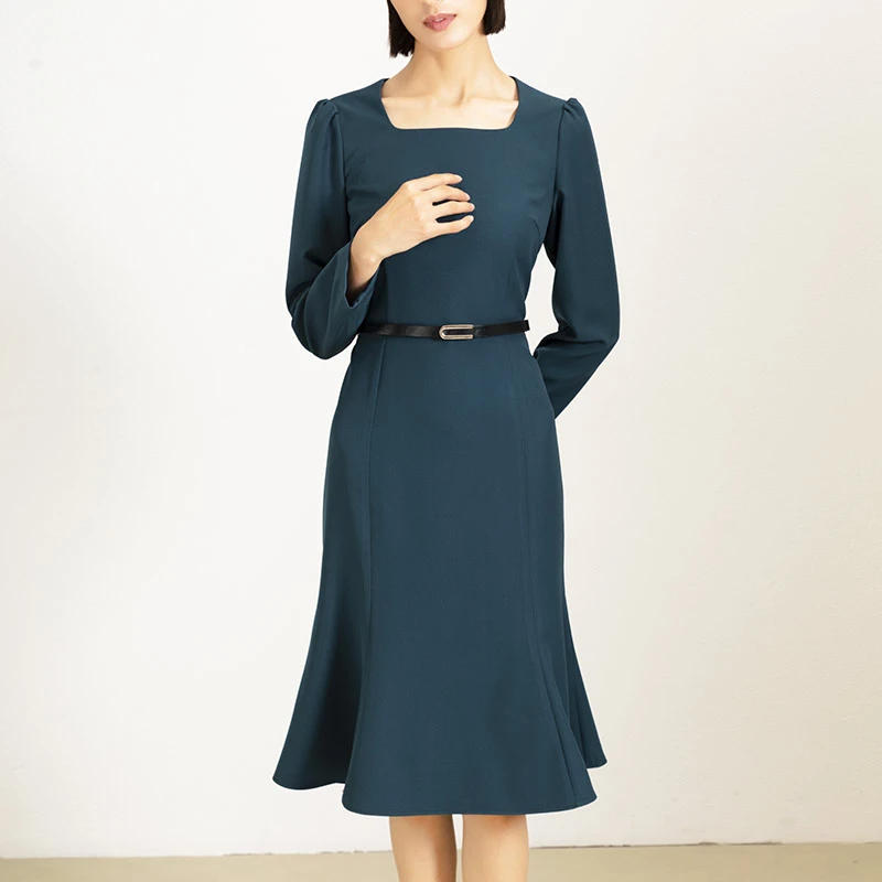 28412 秋冬亲肤孔雀蓝连衣裙修身显瘦时尚设计感方领裙子收腰气质