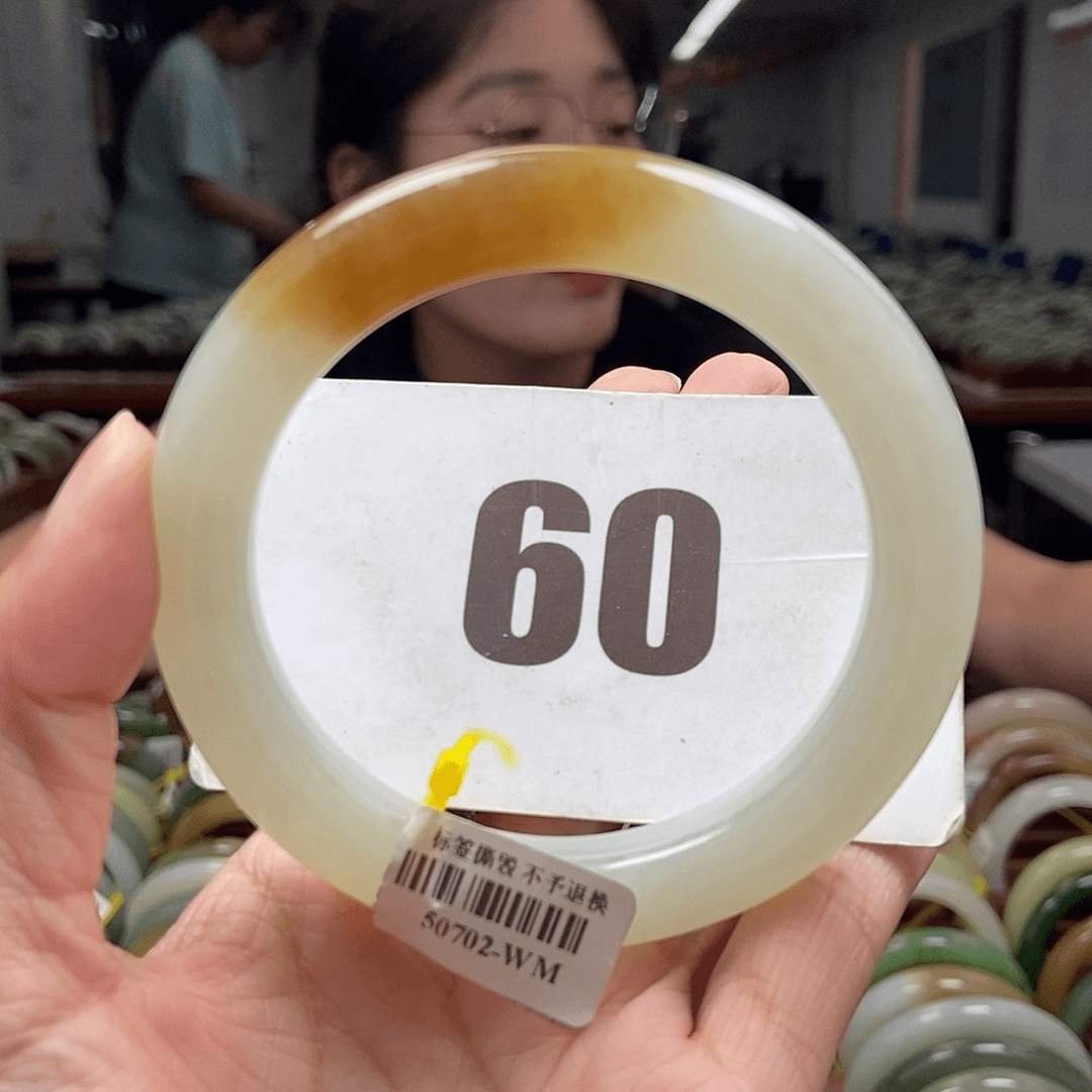 和田玉手镯未镶嵌59 60
