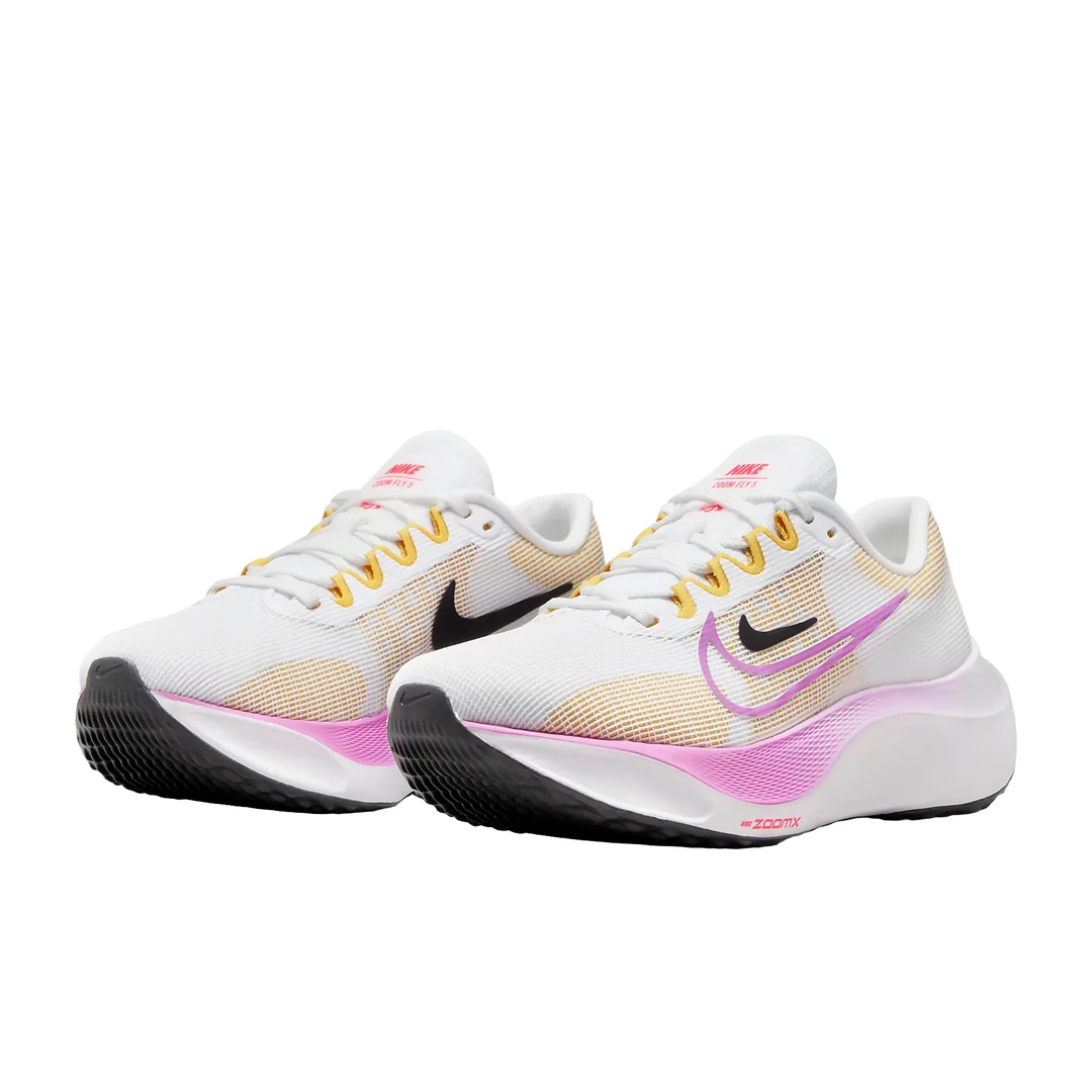 Nike女子碳板透气轻便缓震跑鞋跑步鞋WMNS ZOOM FLY 5-DM8974-100