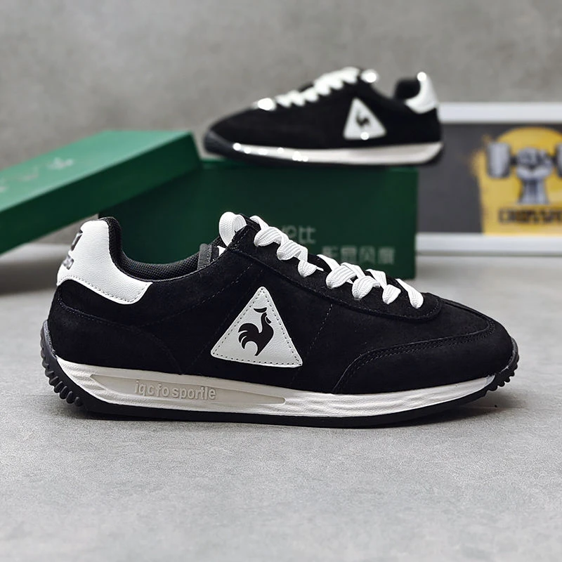 2023年春秋男鞋休闲时尚跑步鞋大公鸡休闲运动软底超轻阿甘鞋百搭