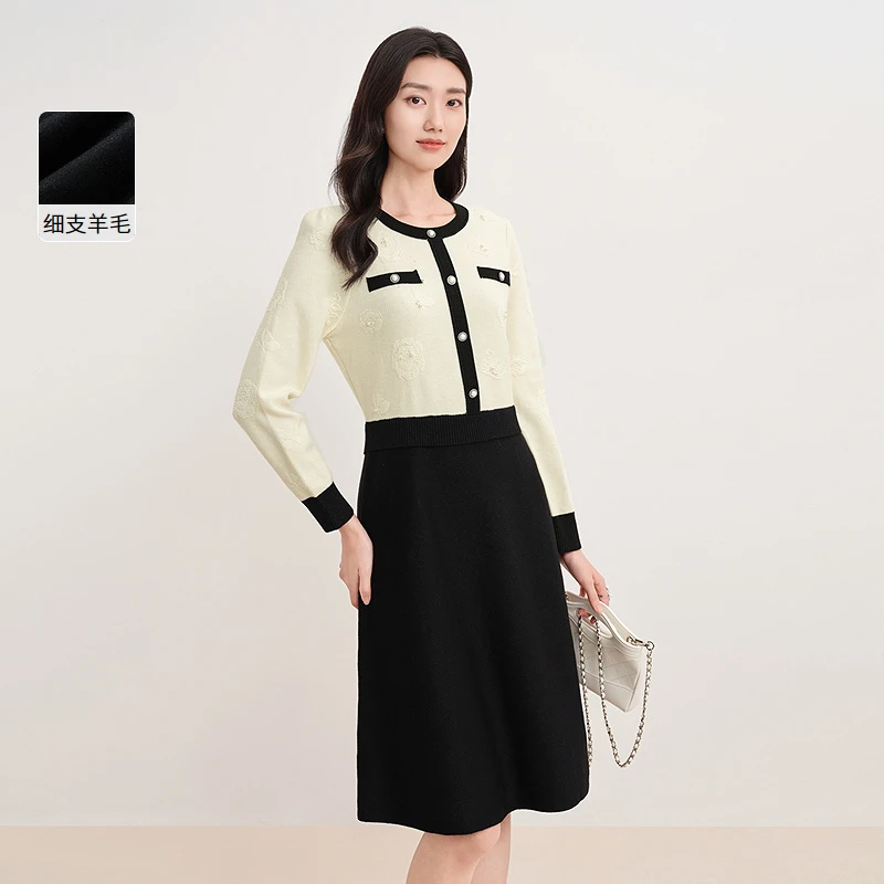 珂莱蒂尔24年新款秋冬中长款拼接显瘦静奢风连衣裙KF09925W0