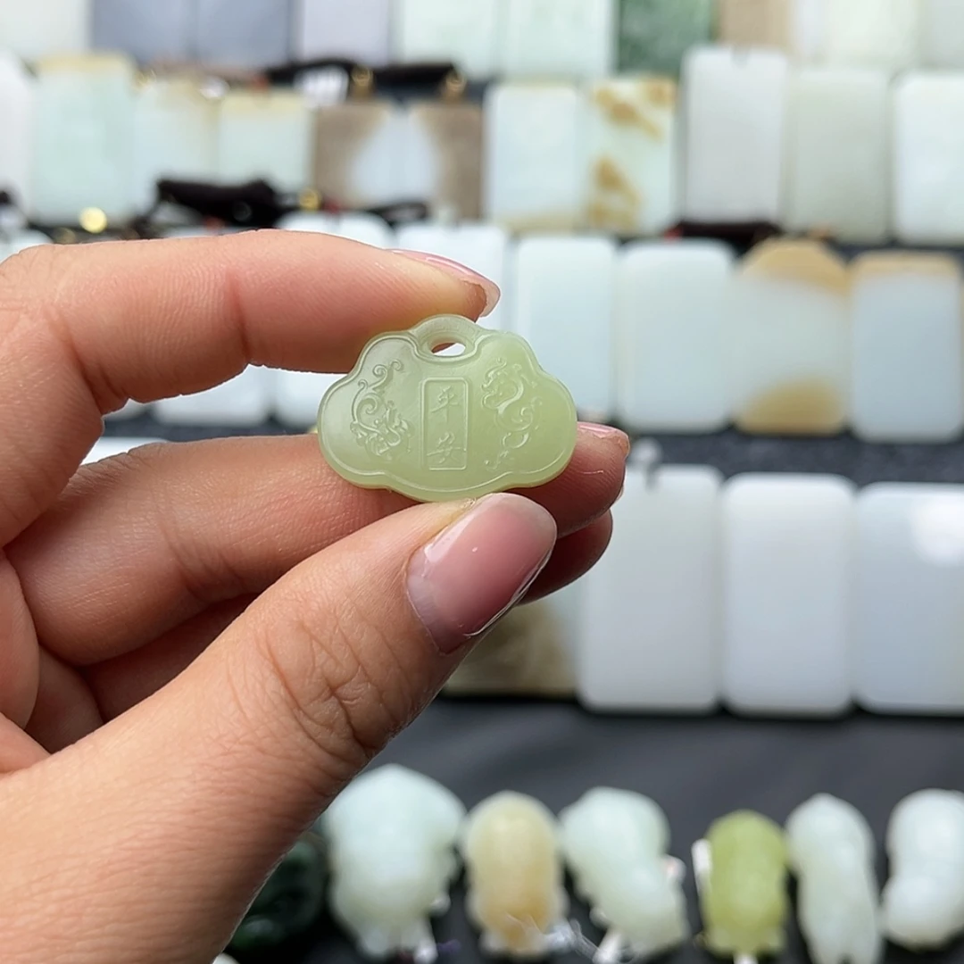 【闪购商品】和田玉挂件未镶嵌