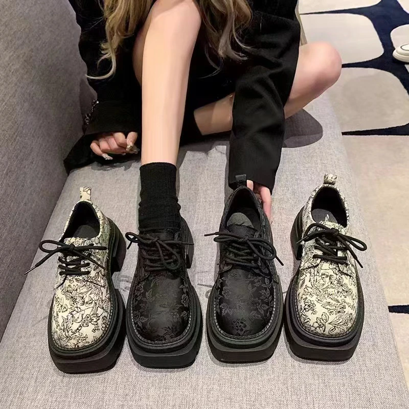 H0228百搭短靴松糕鞋春季女士