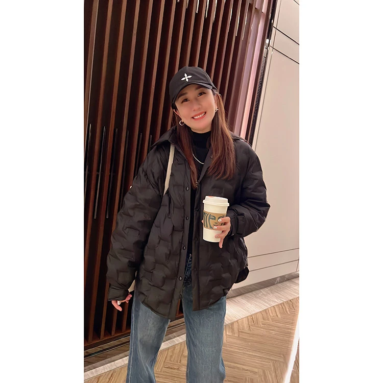 【王雯馨】“编织家族”时髦 带范 羽绒服外套