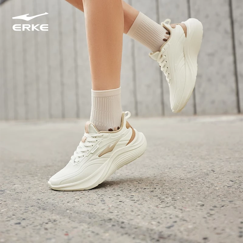 鸿星尔克鸣鸥2跑步鞋女鞋秋季新款防泼水革面运动鞋减震软底跑鞋