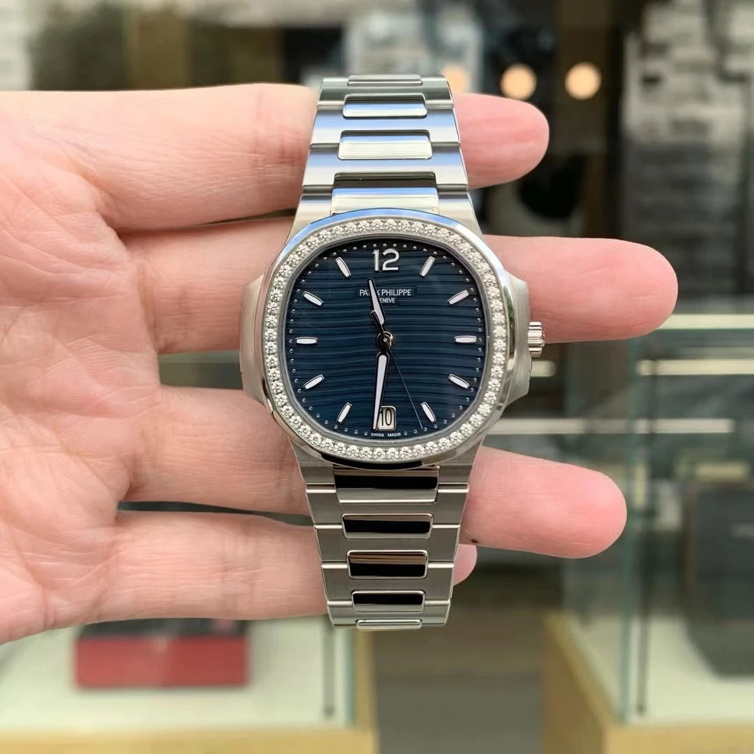 全新未使用 Patek Philippe/百达翡丽 7118/1200A-001蓝面22年