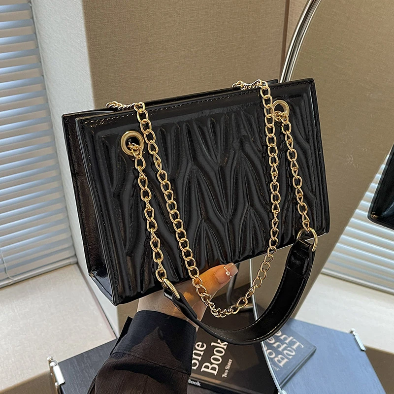 艾米兔女包2024新款韩系纯色褶皱绣线设计时尚百搭通勤单肩斜挎包