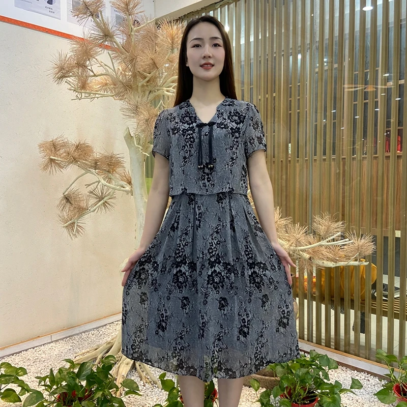 2024夏季新款时尚妈妈装遮肉显瘦中长款假两件女气质假两件连衣裙