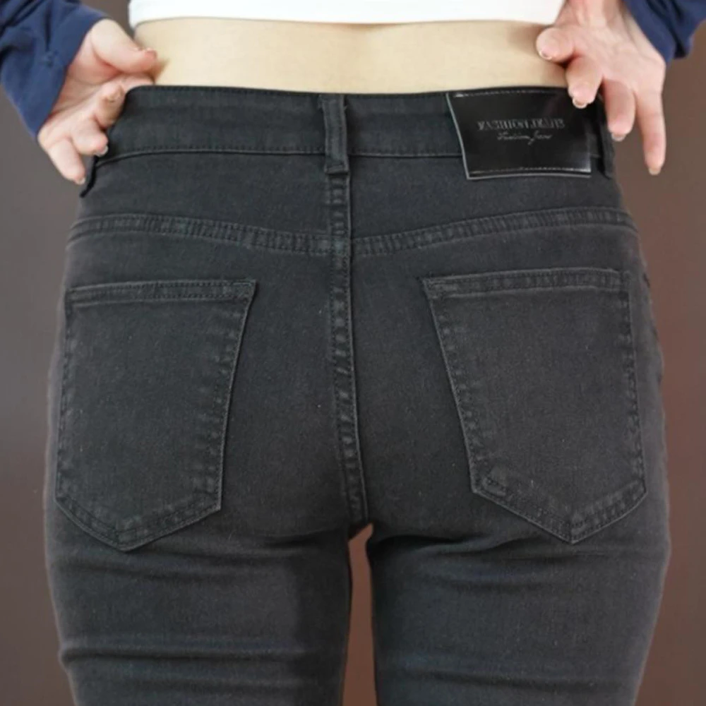 2025新款爆款工装时尚牛仔裤男士潮牌潮流百搭长裤显瘦修身弹力