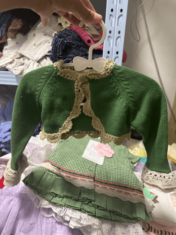 A14绿色花边开衫