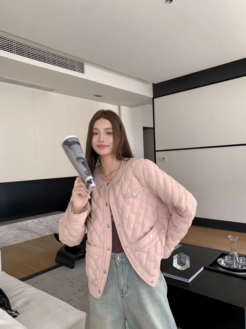 时尚休闲百搭秋冬小口袋短款羽绒服23Q801