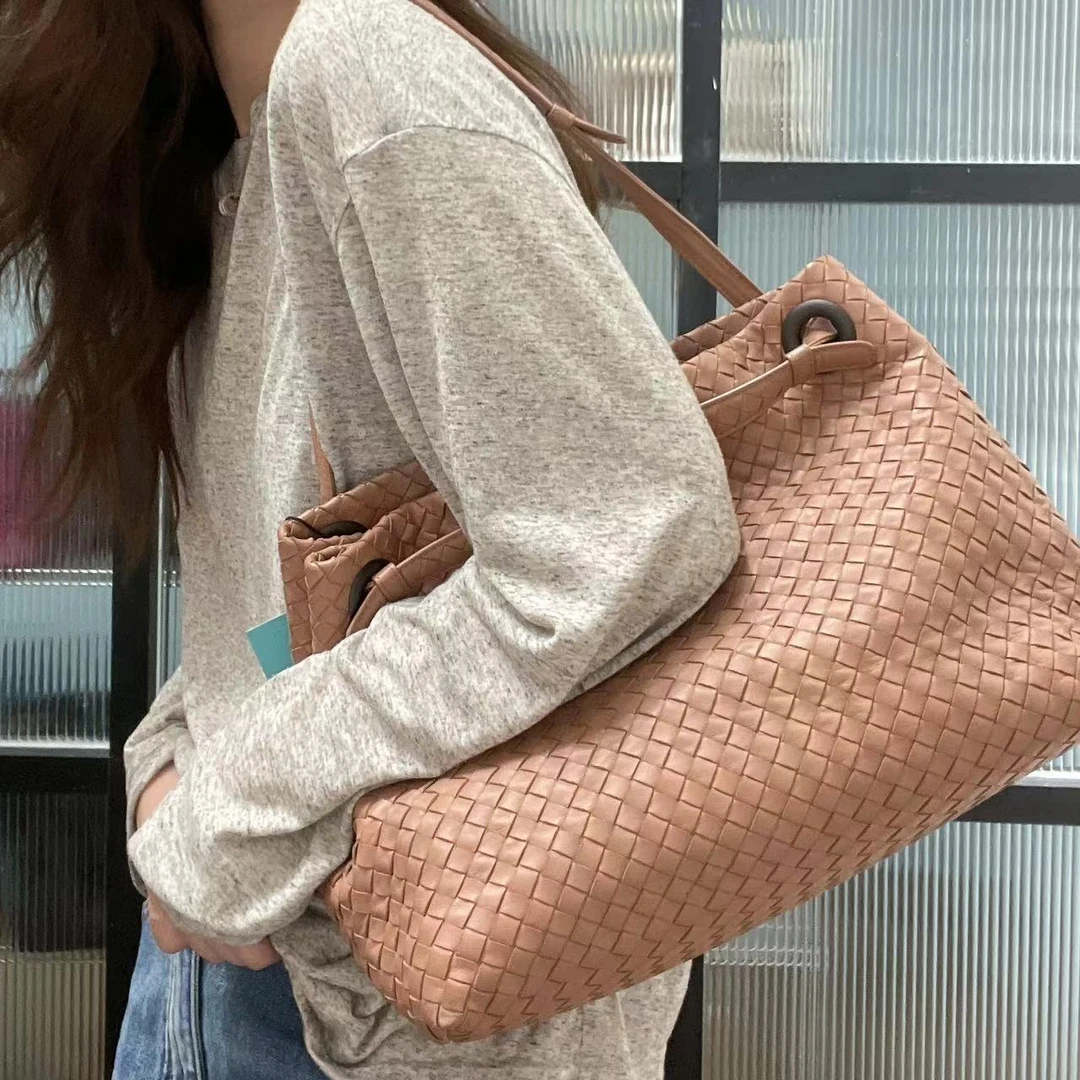 95新 BOTTEGA VENETA/葆蝶家 3MA817 粉色双桥单肩包