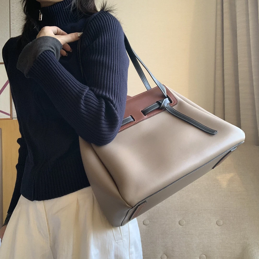 95新 LOEWE/罗意威 7 拼色抽绳单肩包