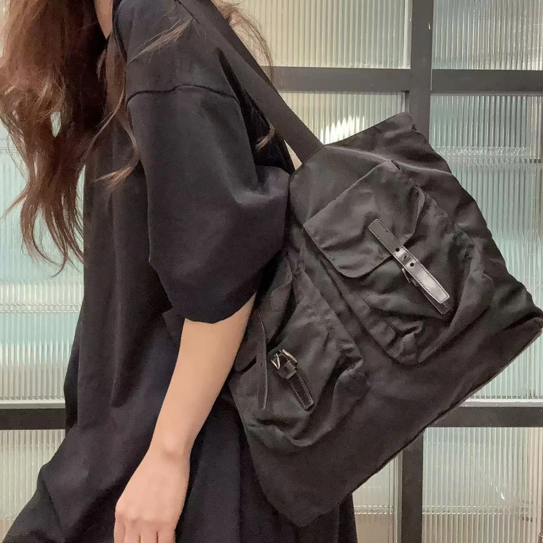 95新 Prada/普拉达 【蕾】 1SO811 黑色单肩包