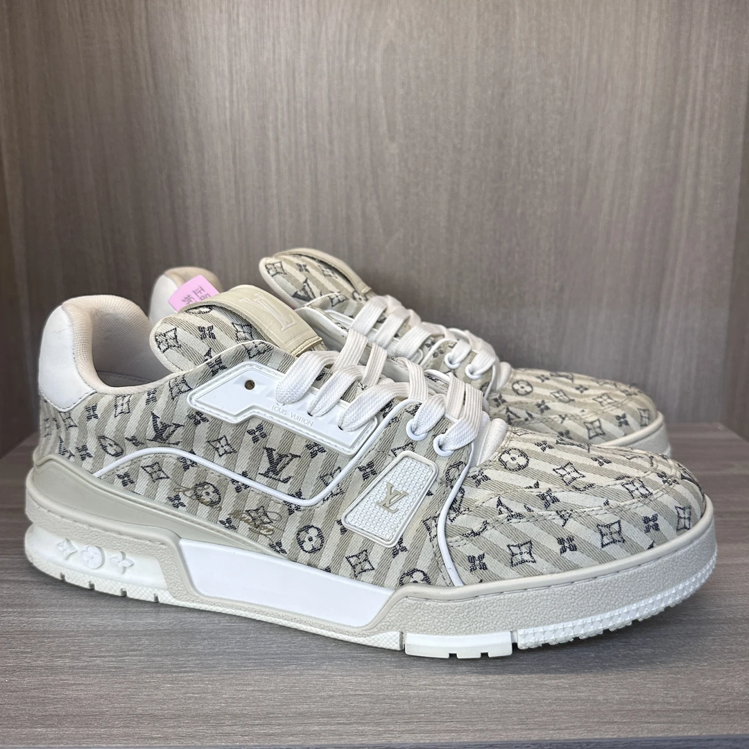 【孤码专享】LouisVuitton/路易威登奶茶织物Trainer板鞋/正品/福利