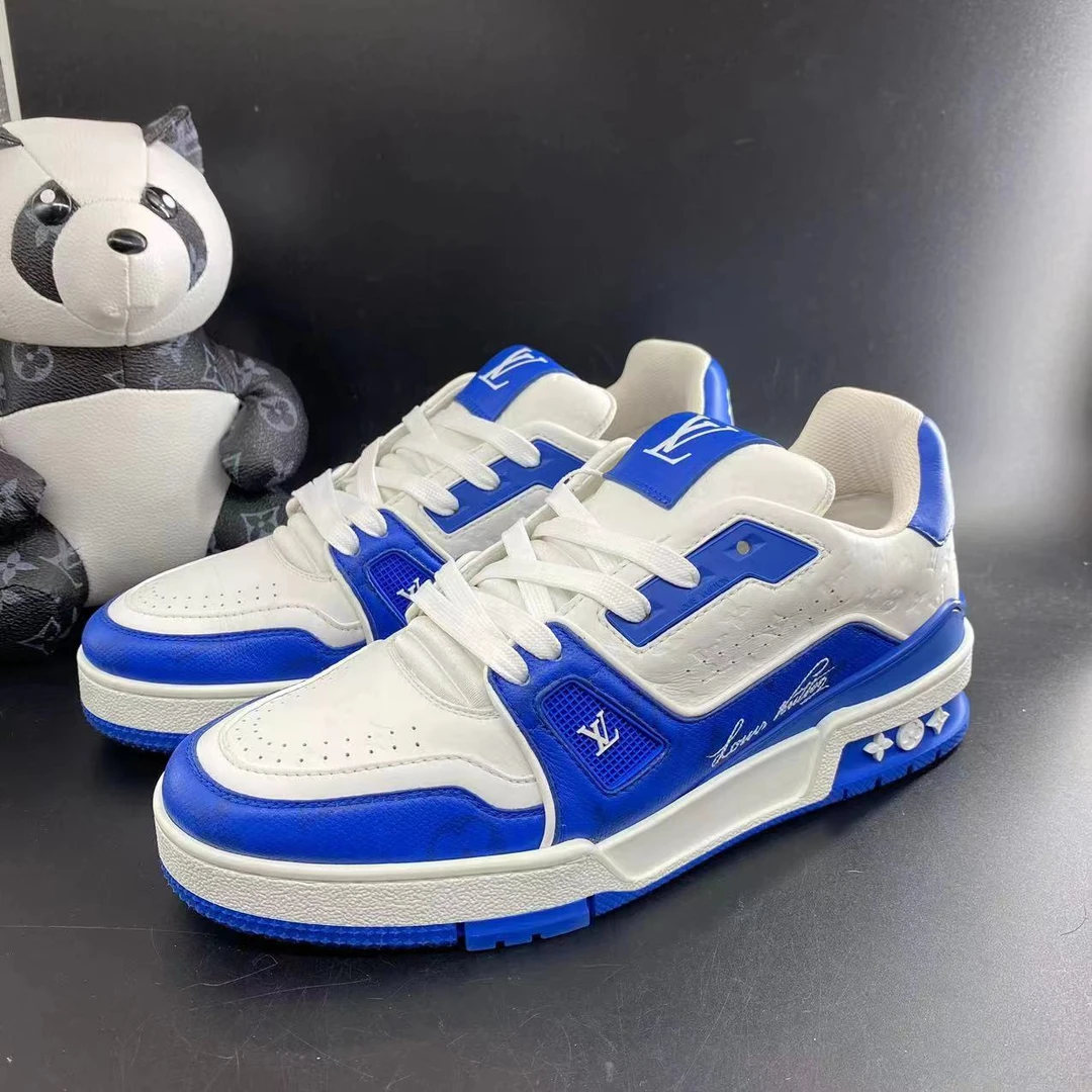 LouisVuitton路易威登白蓝浮雕吹那板鞋/正品/福利/折扣/