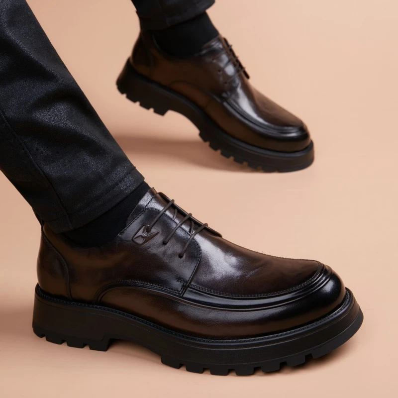 冬季商务正装皮鞋黑色韩版时尚百搭系带英伦风加绒男士厚底德比鞋