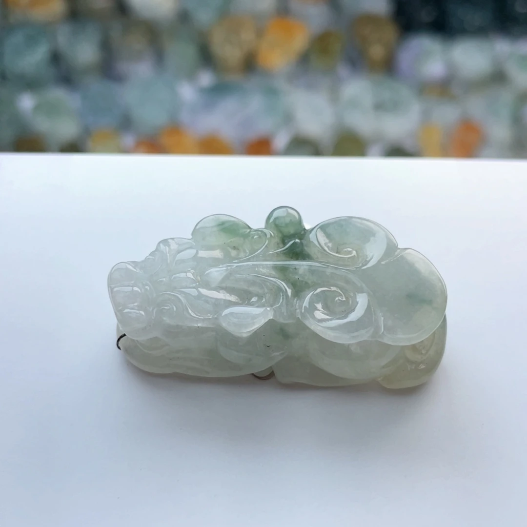 翡翠颈饰未镶嵌貔貅