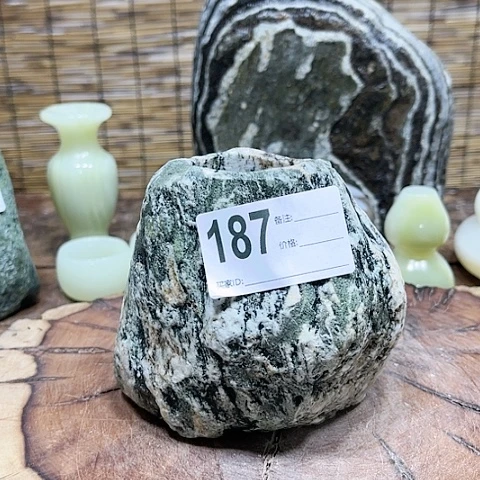 用****6花瓶18711111