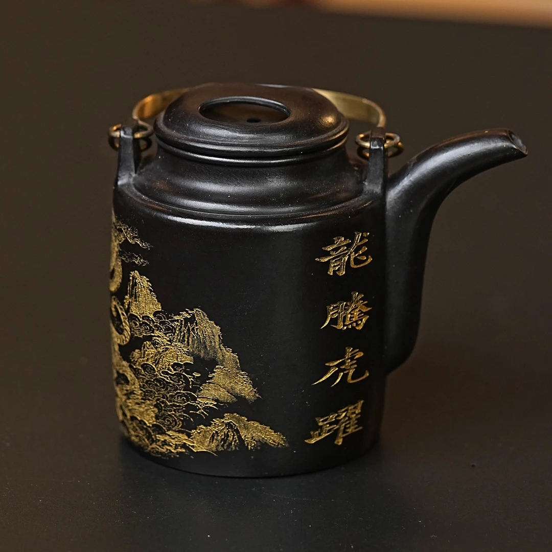 宜兴原矿石黄手工刻绘龙腾虎跃高端提梁洋桶紫砂壶