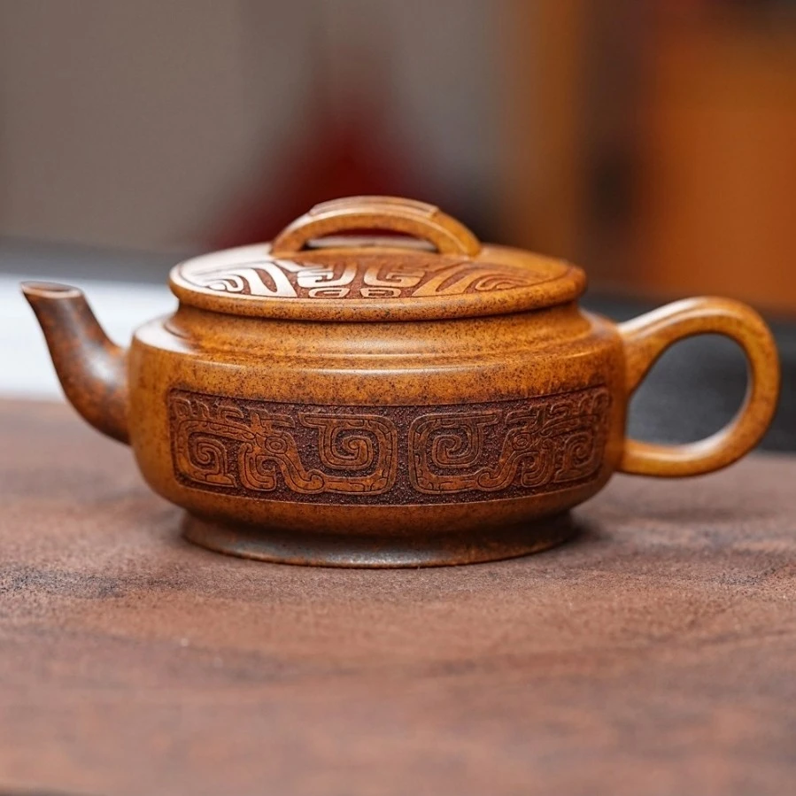 宜兴茶具 手工刻绘秦汉风宽口改良款汉瓦紫砂壶