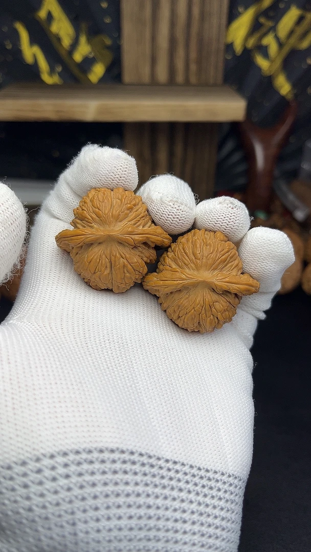 文玩核桃 平谷四座楼边40肚35高32