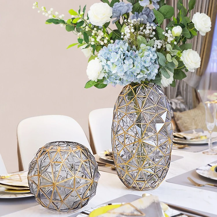 创意玻璃花瓶轻奢摆件美式客厅插花家居装饰品简约桌面电视柜设计