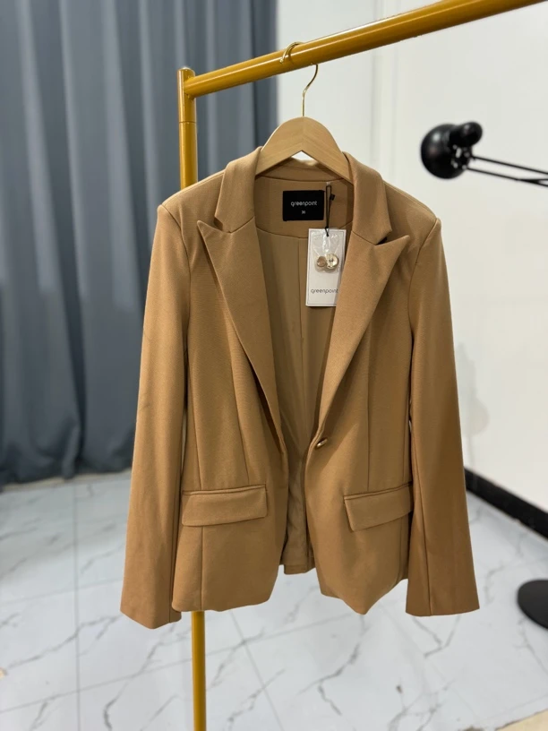 2368春秋时尚通勤弹力驼色高级显瘦休闲小西装