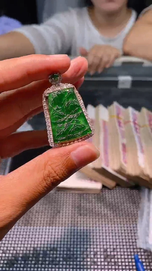 【闪购商品】定制翡翠未镶嵌多样性发货