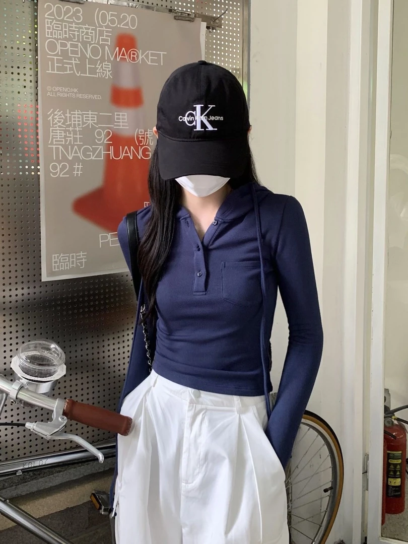 【C01 -C99】 辣妹穿搭连帽长袖T恤卫衣女早秋美式短款紧身藏蓝上衣