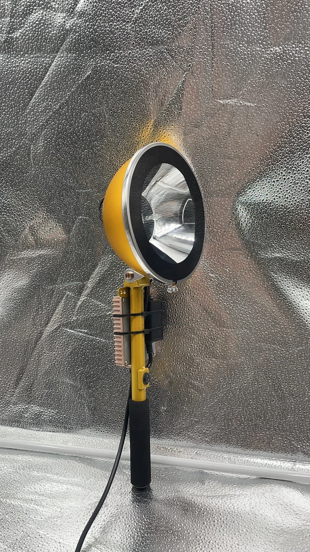 西安伟业西北狼手把灯