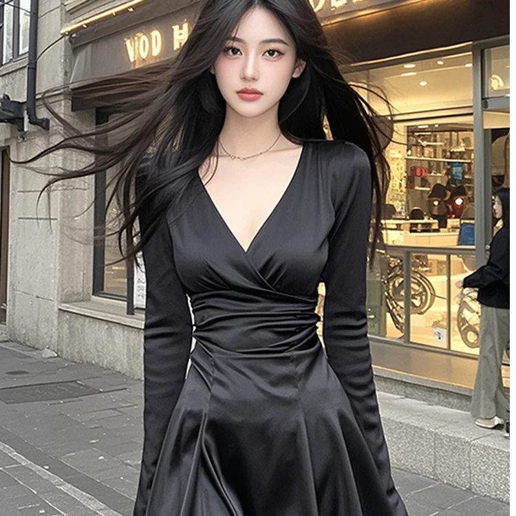 【现货】黑色V领长袖连衣裙女法式气质收腰高级轻奢性感纯欲百褶裙