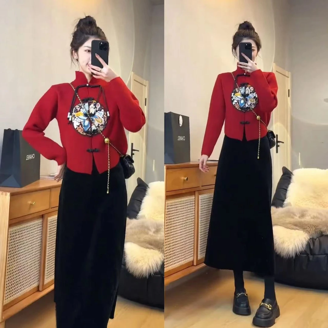 设计感新中式盘扣重工刺绣立领毛衣中长款显瘦丝绒加厚半身裙