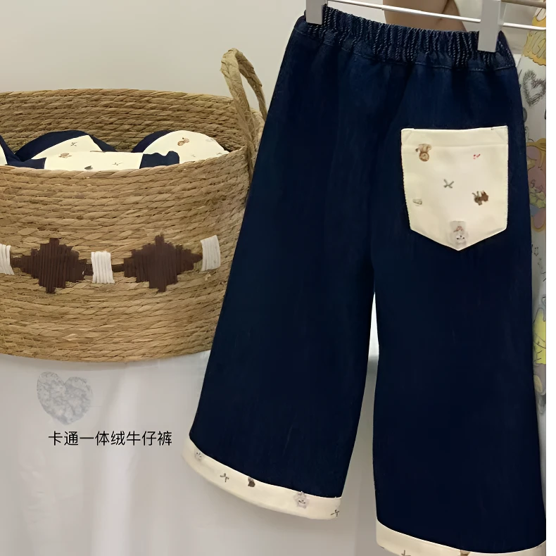 韩国童装牛仔裤一体绒2024冬季新款女儿童加厚保暖洋气卡通直筒裤