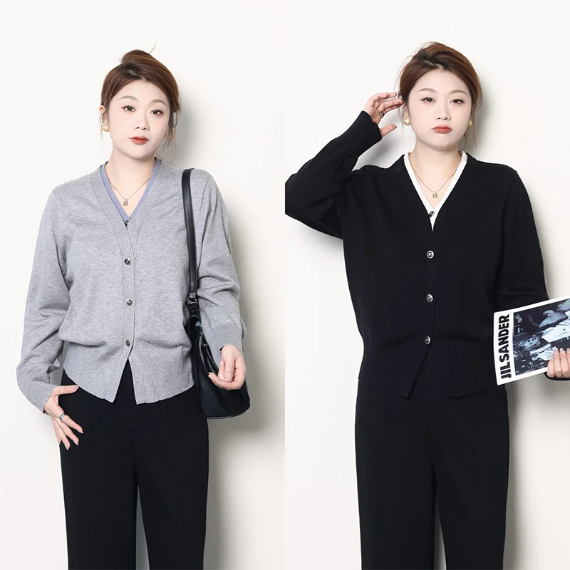 裂渡宣宣【秋日情书】微胖大码女秋气质撞色假两件针织衫 ZY407L80