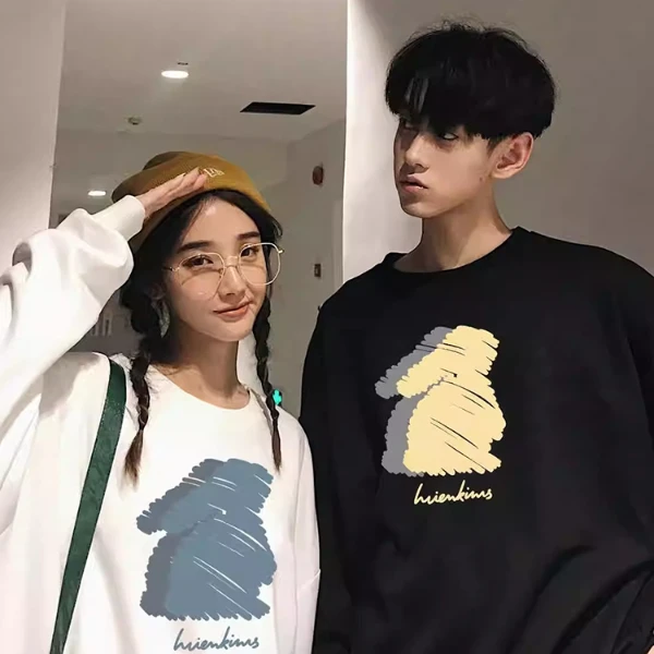 情侣卫衣2025新款一男一女爆款春秋款宽松韩版潮牌情侣装圆领卫衣