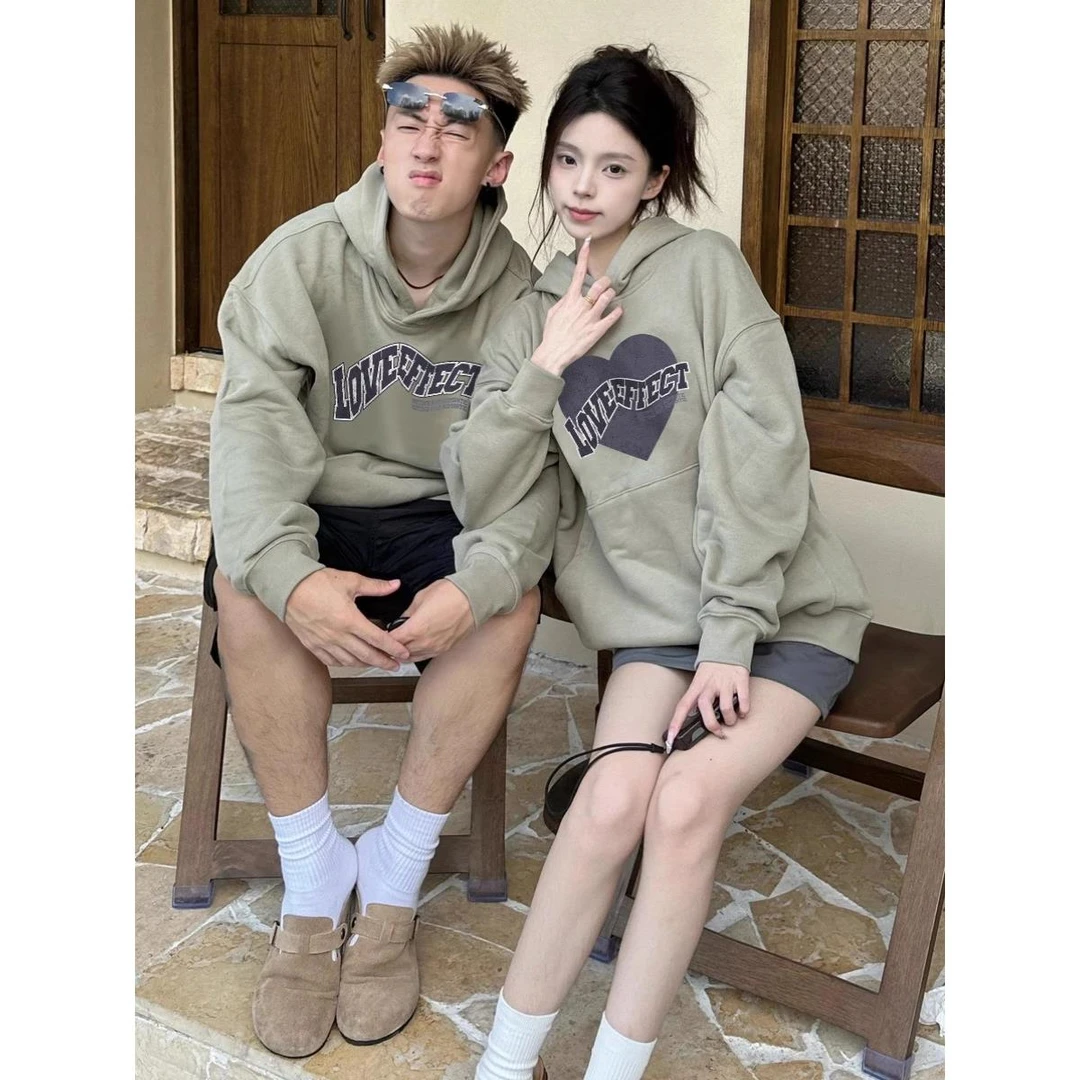 情侣卫衣2025新款一男一女秋冬爆款宽松潮牌高级感连帽卫衣情侣装