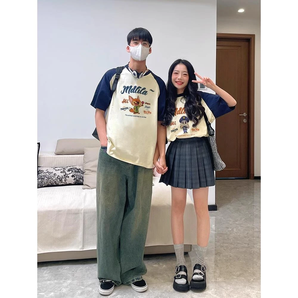 情侣短袖一男一女潮牌高级感2025新款夏季情侣t恤潮流宽松情侣装