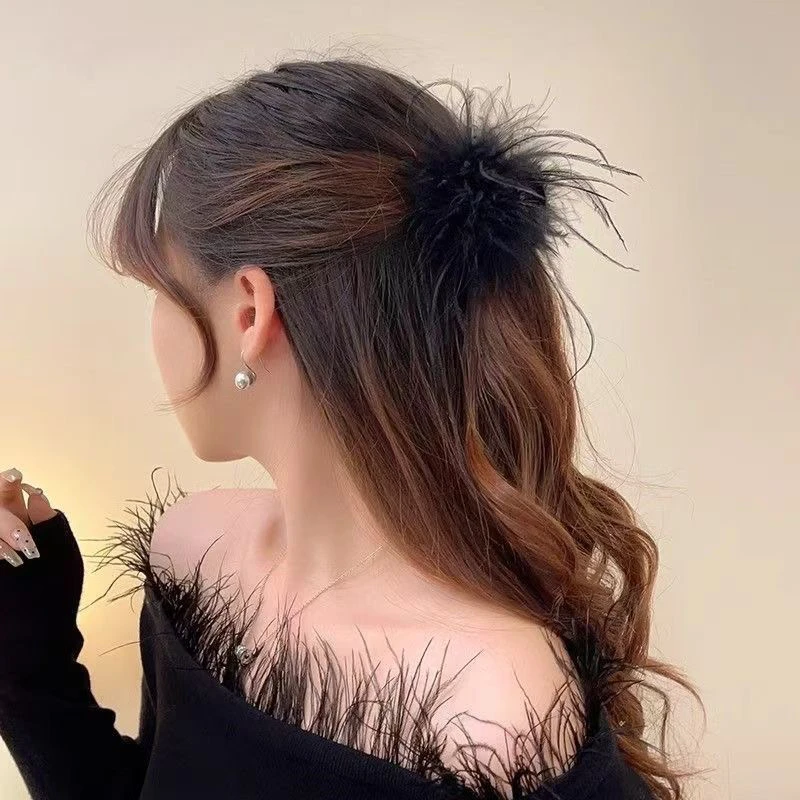 羽毛抓夹高级感发夹超仙ins风秋冬毛绒鲨鱼夹半扎发8公分L011