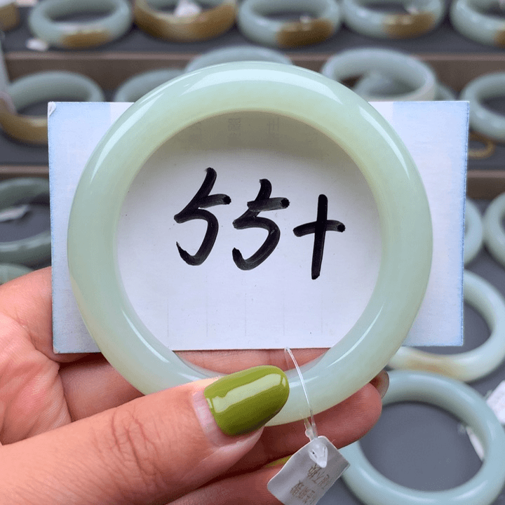 【闪购商品】和田玉手镯未镶嵌