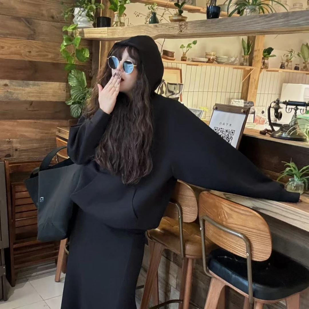 『LZZ』2024冬新款百搭时尚简约设计高级显瘦气质韩版宽松连帽卫衣