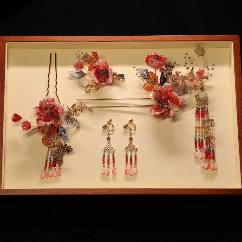 Kadimeixue/卡帝美学新品头饰HZ534手工红色大气气质古风款