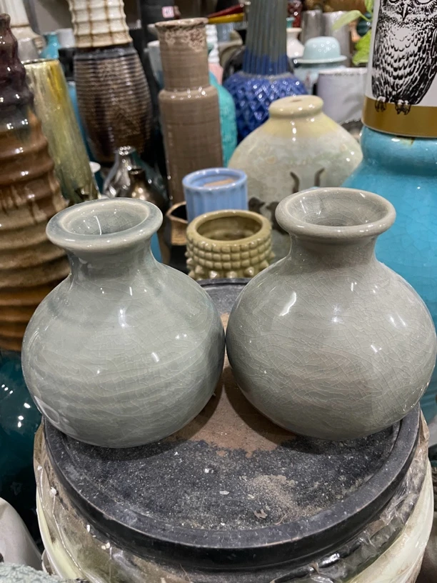 高12口3公分微瑕陶瓷小花瓶有划痕针孔