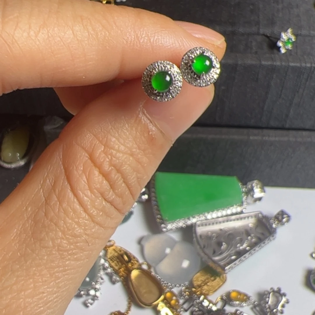 【闪购商品】翡翠耳饰18K金镶嵌