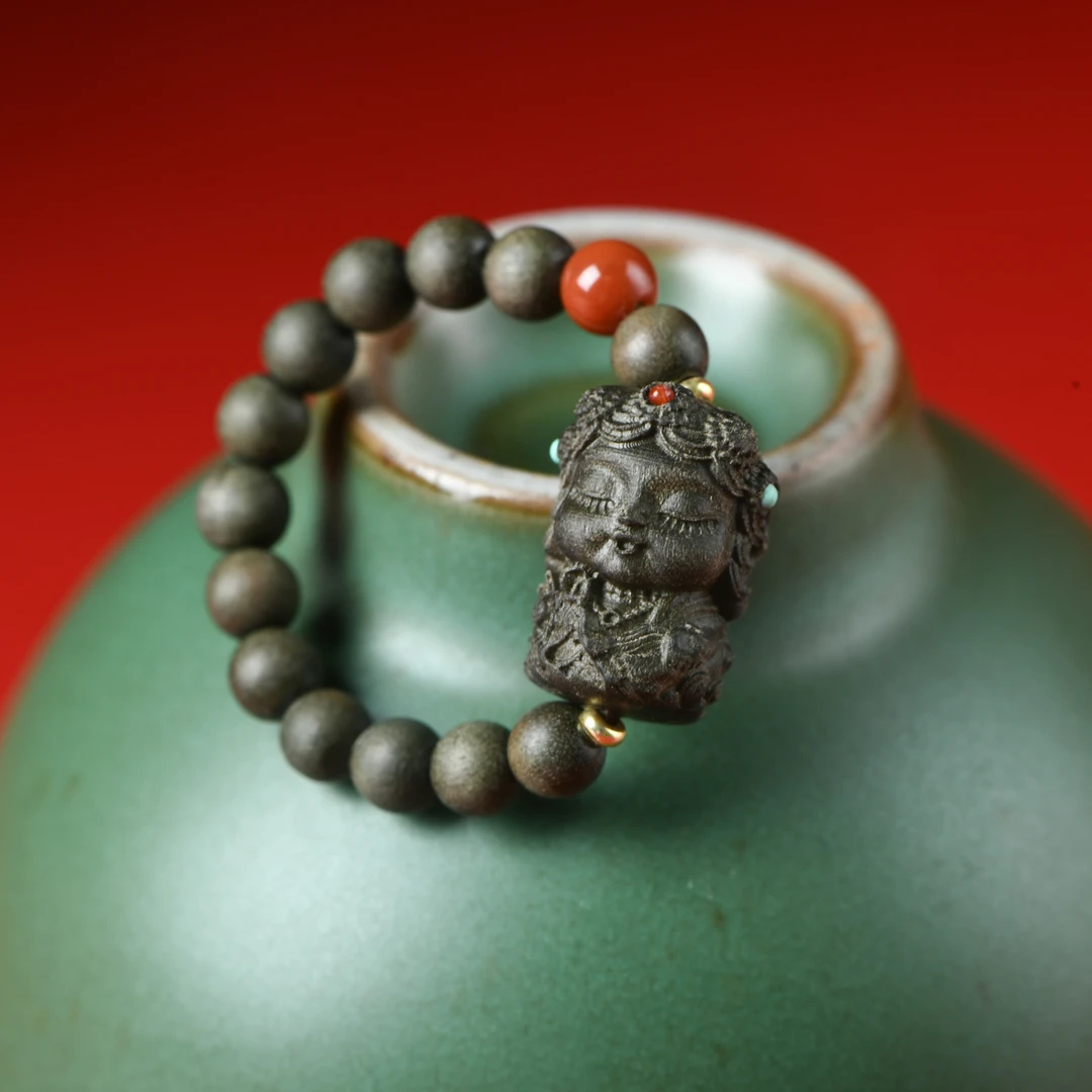 印度老山檀香阴沉料0.4度母戒指（木带宝）