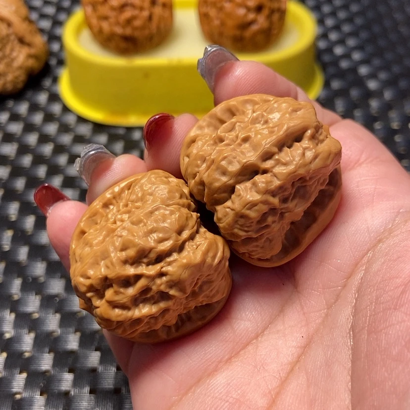 【闪购商品】文玩核桃吊坠宙****馆蛤蟆